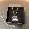 Pendentif ROUTE 66 - Le collier Route 66