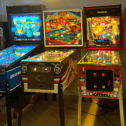 FLIPPER BALLY VINTAGE EIGHT BALL PINBALL