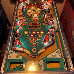 FLIPPER BALLY VINTAGE EIGHT BALL PINBALL