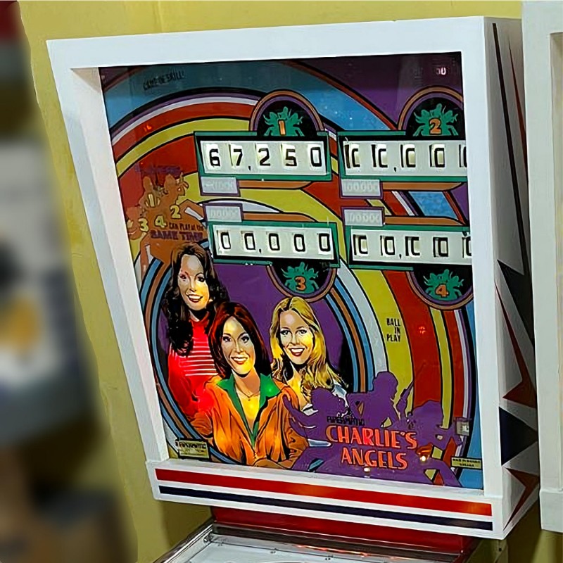 FLIPPER GOTTLIEB CHARLIE's ANGELS VINTAGE EM PINBALL FLIPPER GOTTLIEB CHARLIE's ANGELS VINTAGE EM PINBALL