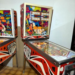FLIPPER GOTTLIEB JOKER POKER - EM - VINTAGE PINBALL