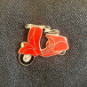 PIN'S SCOOTER EMAILLE ROUGE VINTAGE