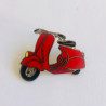 PIN'S SCOOTER EMAILLE ROUGE VINTAGE