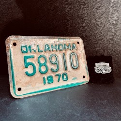 Vintage US Moto License plate - OKLAHOMA 1970