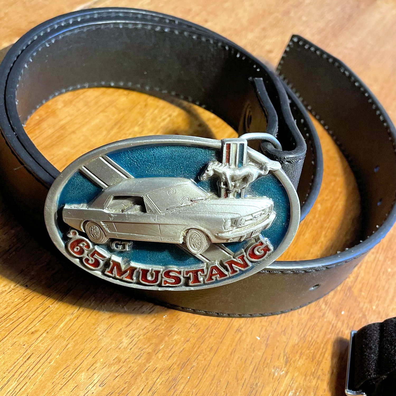 Boucle Ceinture- vintage officielle Commemorative Ford Mustang 1965 Coupe Belt Buckle