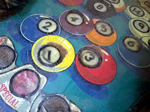 Flipper Eight Ball Deluxe Pinball
