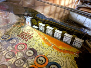 Flipper Eight Ball Deluxe Pinball